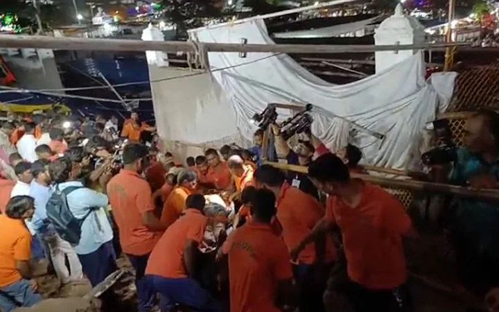 ভারতে মন্দিরের দেয়াল ধসে নিহত ৮