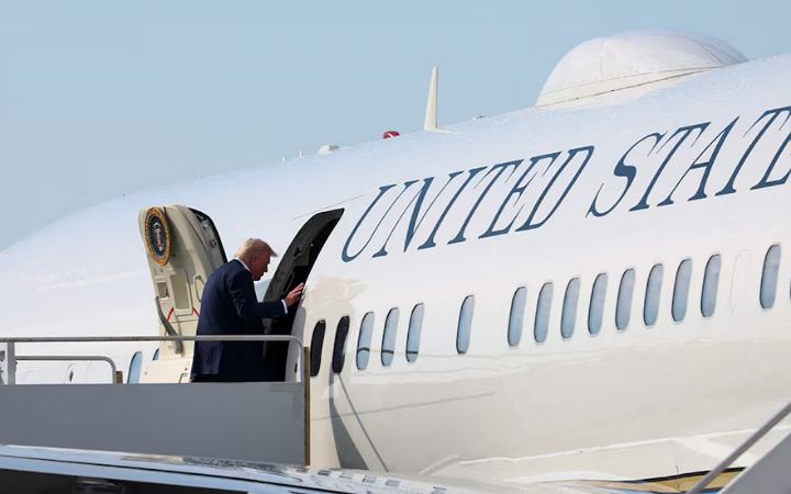 সৌদি আরব সফরে যাচ্ছেন ট্রাম্প