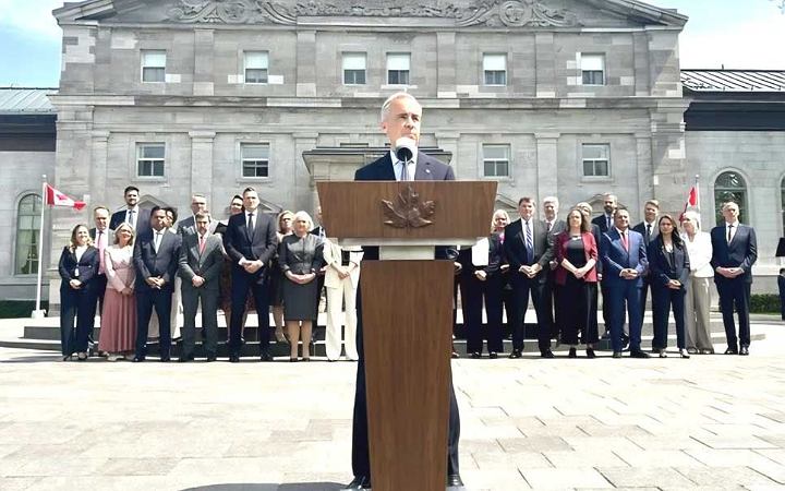 কানাডার নতুন মন্ত্রিসভার শপথ অনুষ্ঠিত