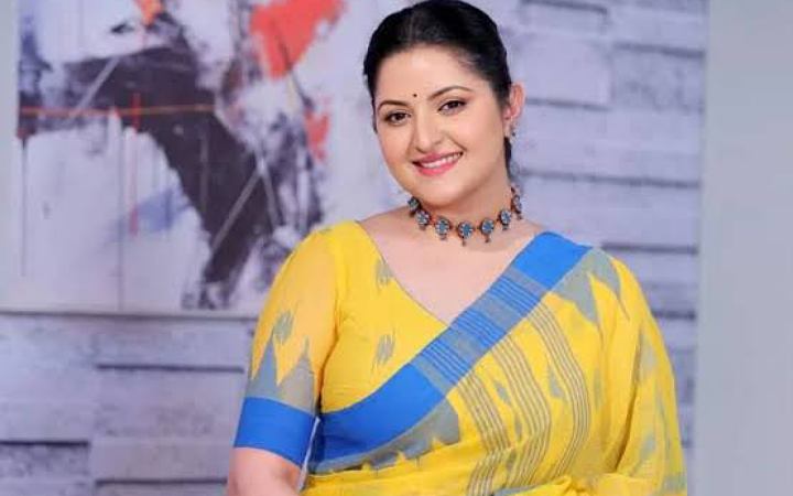 আদালতে হঠাৎ অসুস্থ পরী, পেছাল জেরার তারিখ