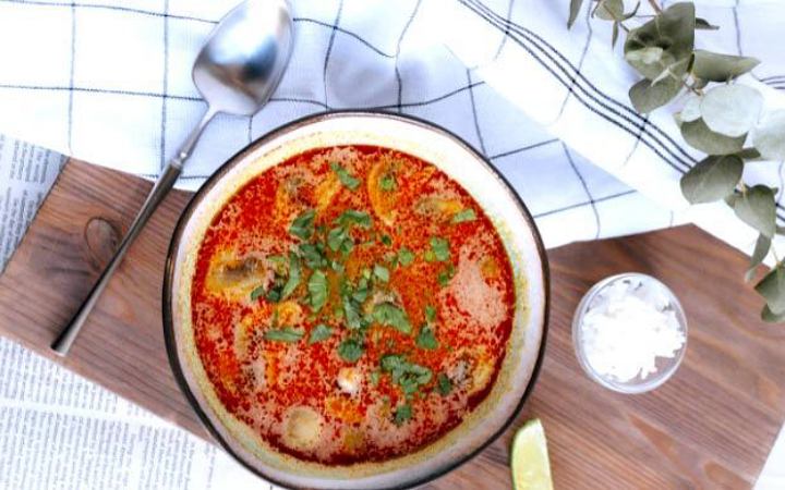 রেসিপি : পুষ্টিগুণে ভরপুর কোকোনাট কারি স্যুপ