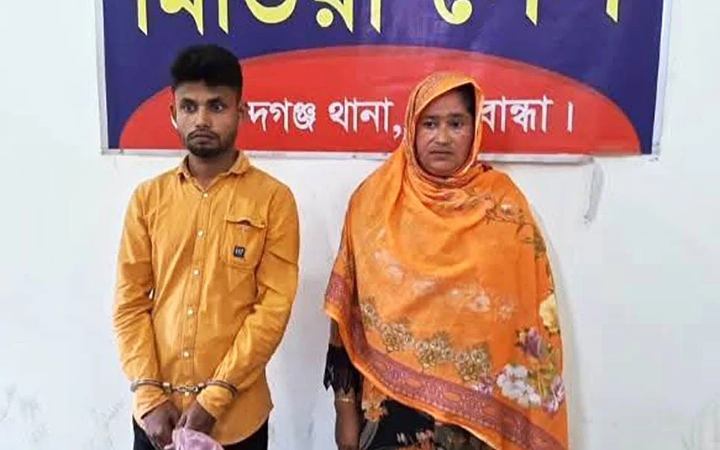 গোবিন্দগঞ্জে ৪ কেজি ৮০০ গ্রাম গাঁজাসহ গ্রেফতার ২