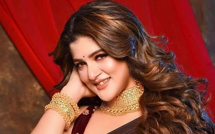 বিয়েতে বিশ্বাস করেন শ্রাবন্তী