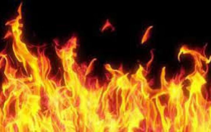 শেরপুরে ভয়াবহ অগ্নিকাণ্ডে ৫ দোকান ভস্মীভূত