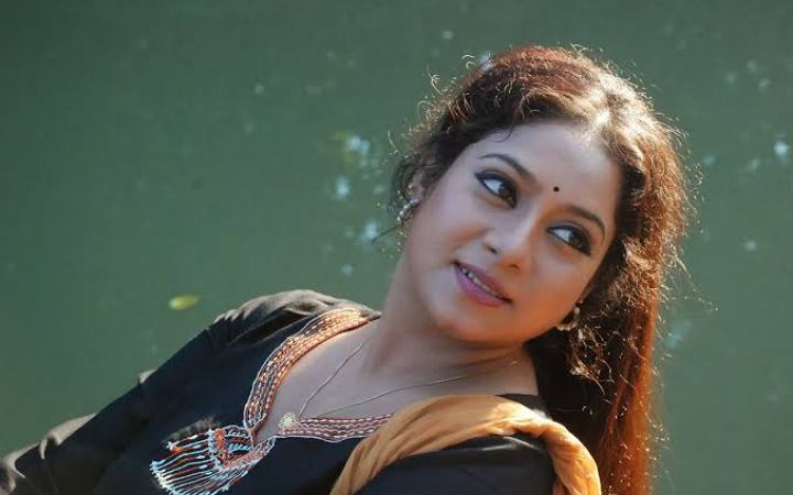 যে কারনে আইনি পদক্ষেপ নিচ্ছেন চিত্রনায়িকা শাবনূর