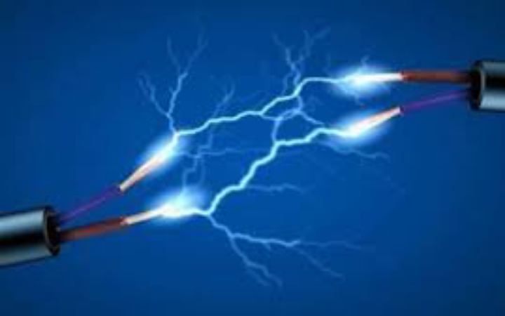 ডিম আনতে যেয়ে বিদ্যুতায়িত হয়ে স্কুলছাত্রের মৃত্যু