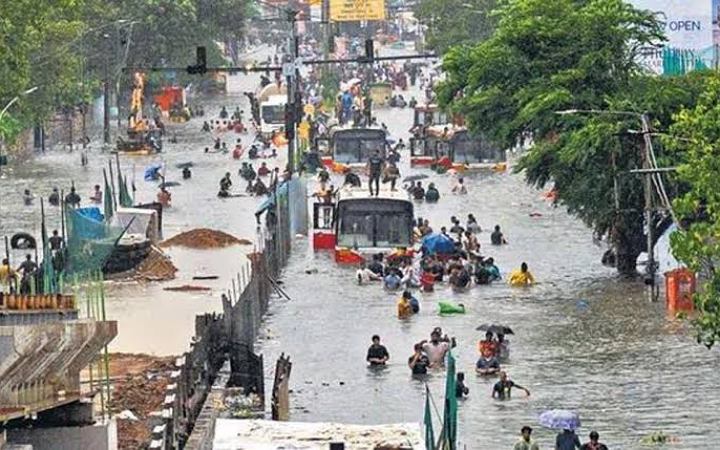 মুম্বাই ও মহারাষ্ট্রে বৃষ্টি-বন্যায় নিহত ৬, নিখোঁজ ৫