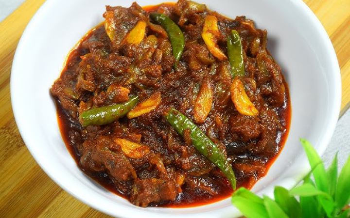 জেনে নিন শুঁটকি রান্নায় গন্ধ কমানোর উপায়