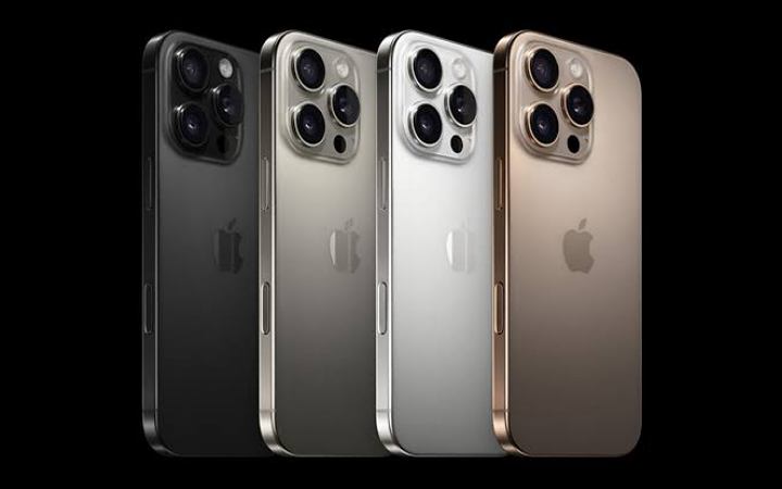 বাজারে আসছে আইফোন ১৭ সিরিজ,দাপট কমেনি আইফোন ১৬ প্রো ম্যাক্সের