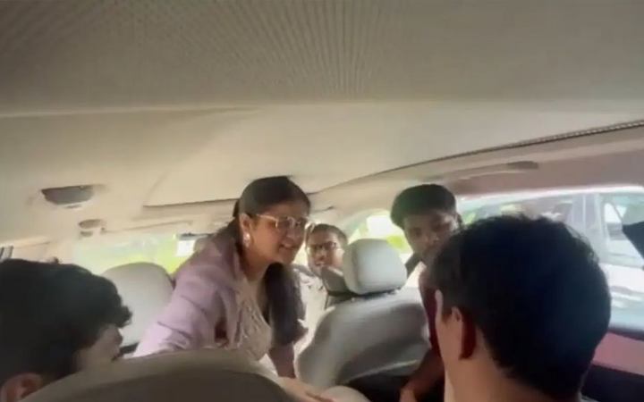 বিশ্ববিদ্যালয়ের শিক্ষার্থীকে ৫০-৬০ বার চড়, ভিডিও ভাইরাল