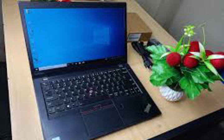 জেনে নিন কী কী ভুলে ল্যাপটপ নষ্ট হচ্ছে