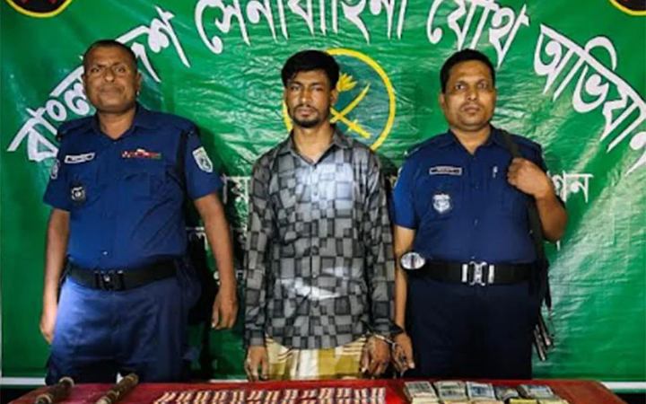 গোবিন্দগঞ্জে ২ হাজার ৭০০ পিস ট্যাপেন্টাডল ট্যাবলেটসহ কারবারি আটক