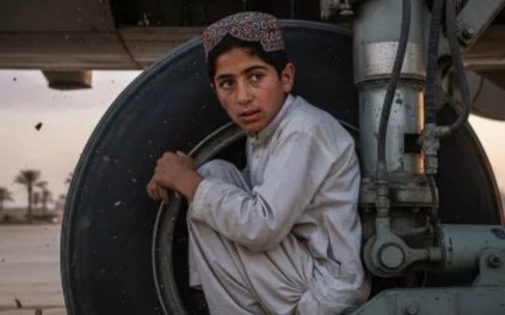 প্লেনের গিয়ার বক্সে লুকিয়ে কাবুল থেকে দিল্লিতে আফগান কিশোর