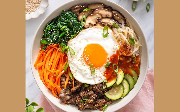 খুব সহজে তৈরি করুন কোরিয়ান বিবিমবাপ