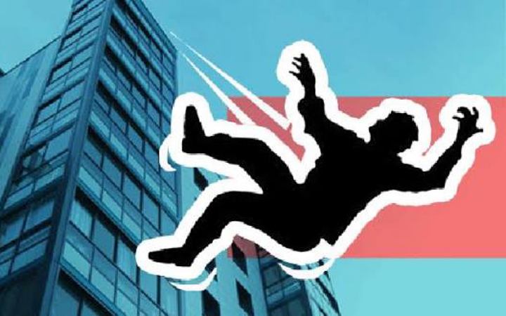 রাজশাহীতে নির্মাণাধীন ভবন থেকে পড়ে শ্রমিকের মৃত্যু