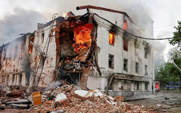 রাশিয়ার ড্রোন-ক্ষেপণাস্ত্র হামলায় ইউক্রেনে ১৬ জন নিহত