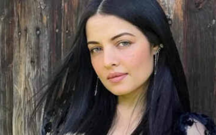 বিচ্ছেদের ঘোষণা দিলেন সেলিনা জেটলি