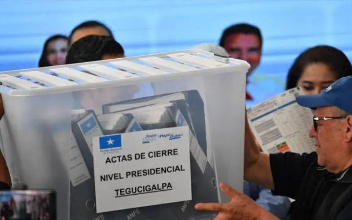 হন্ডুরাসে নির্বাচনের ফলাফল প্রকাশে বিলম্ব, জালিয়াতির অভিযোগ