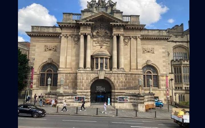 যুক্তরাজ্যে ব্রিস্টল জাদুঘর থেকে ৬ শতাধিক শিল্পকর্ম চুরি