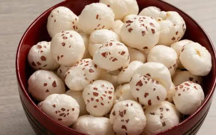 জেনে নিন মাখানার উপকারিতা