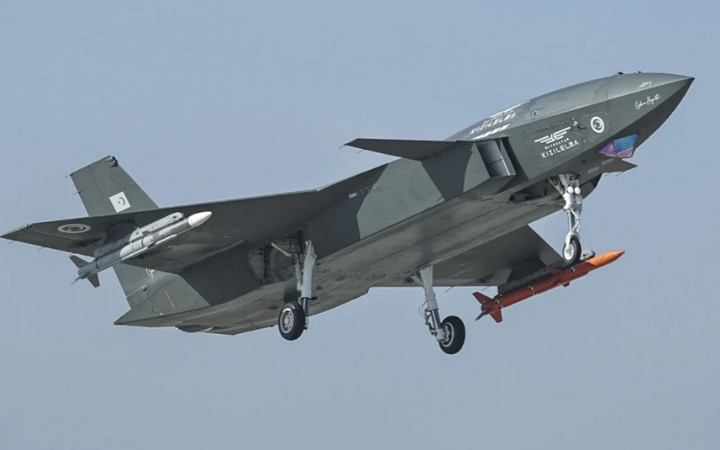 আরও এক বিস্ময়কর রেকর্ড গড়ল তুরস্কের মানববিহীন যুদ্ধবিমান