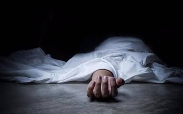 ভারতে হাসপাতালে যেতে ৬ কিমি হেঁটে গর্ভেই শিশুর মৃত্যু, মারা গেলেন মাও!