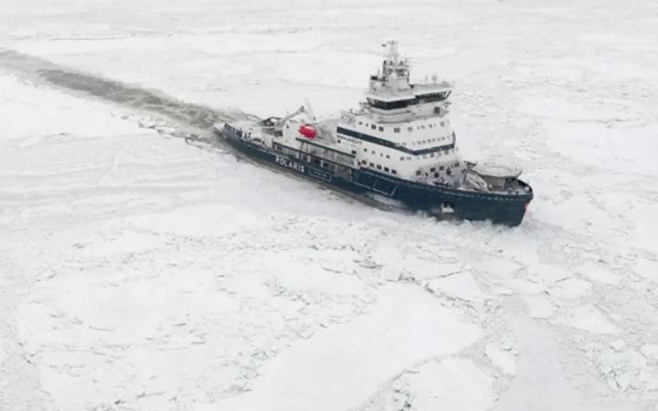 কেন ফিনল্যান্ড থেকে আইসব্রেকার কিনছে যুক্তরাষ্ট্র?