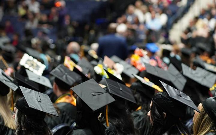 পাকিস্তানি শিক্ষার্থীদের সুখবর দিল রাশিয়া