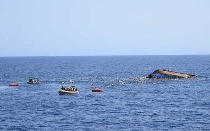 গ্রিসে অভিবাসন প্রত্যাশীদের নৌকাডুবিতে দুইজনের মৃত্যু, নিখোঁজ ৩