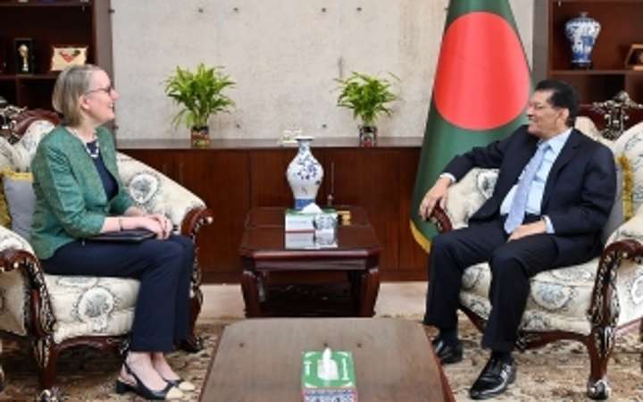 বাংলাদেশের সঙ্গে ঘনিষ্ঠভাবে কাজ করতে আগ্রহী যুক্তরাজ্য: সারাহ কুক