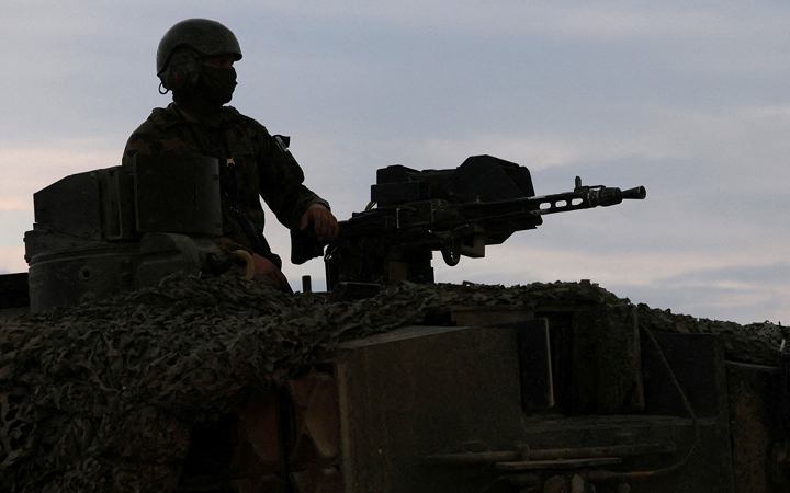 এবার যুক্তরাষ্ট্রে অস্ত্র রপ্তানি বন্ধ করল সুইজারল্যান্ড