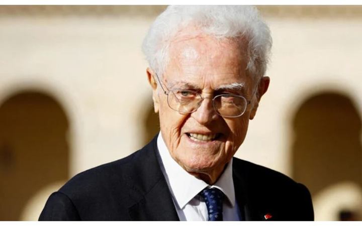 ফ্রান্সের সাবেক প্রধানমন্ত্রী লিওনেল জোস্পাঁ মারা গেছেন