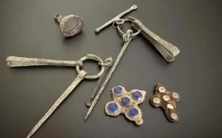 ইউক্রেনে প্রাচীন ৩৯ নিদর্শন জব্দ, গন্তব্য যুক্তরাষ্ট্র-ফ্রান্স-ইতালি