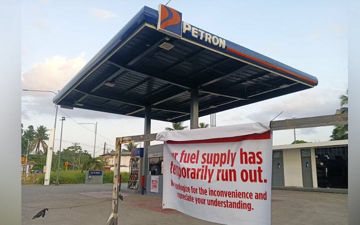 জ্বালানি সংকটে ফিলিপাইনে ৩ শতাধিক পেট্রোল পাম্প বন্ধ