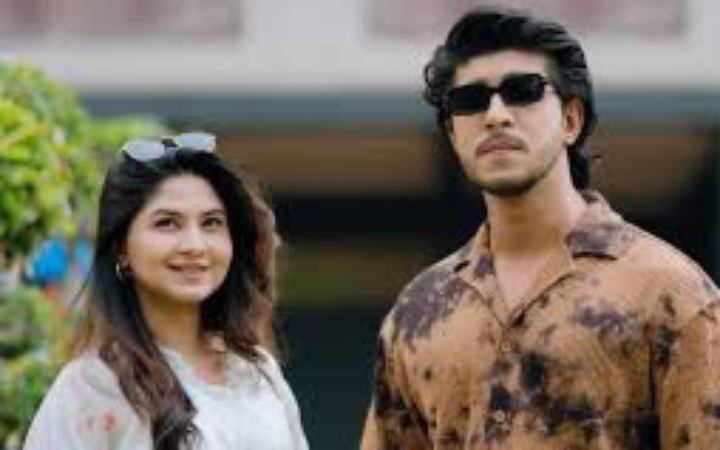 আবারও আলোচনায় তৌসিফ ও স্পর্শিয়া জুটি