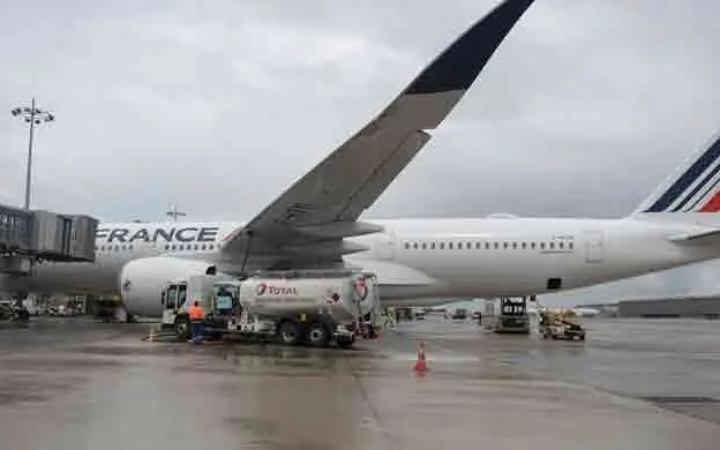 ইউরোপে ফুরিয়ে যাচ্ছে জেট ফুয়েল, মজুত আছে মাত্র ছয় সপ্তাহের