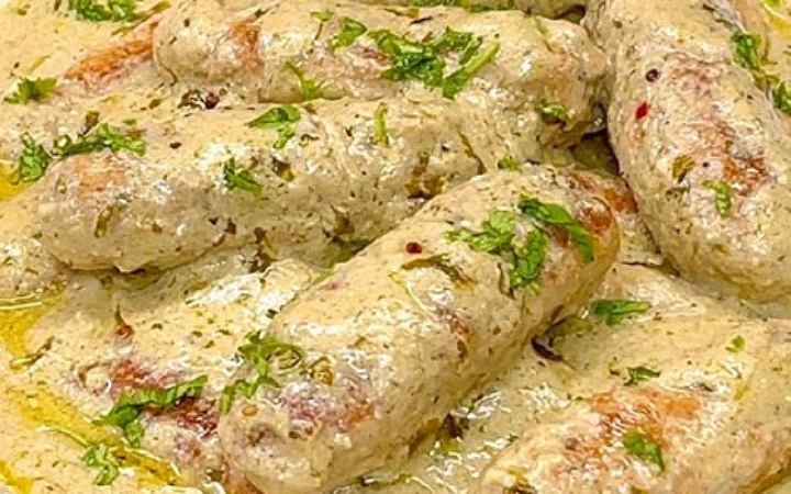 খুব সহজে তৈরি করুন আফগানি চিকেন কাবাব মালাইকারি