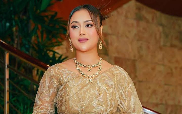 যেদিন থেকে নিয়ত করেছি আল্লাহর ঘর দেখতে যাবো সেদিন থেকেই রিজিক বেড়েছে - বারিশা হক