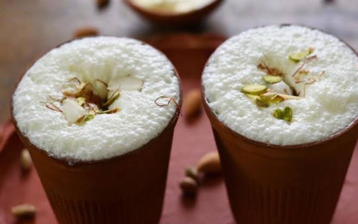 জেনে নিন মজাদার মালাই লাচ্ছি তৈরির রেসিপি