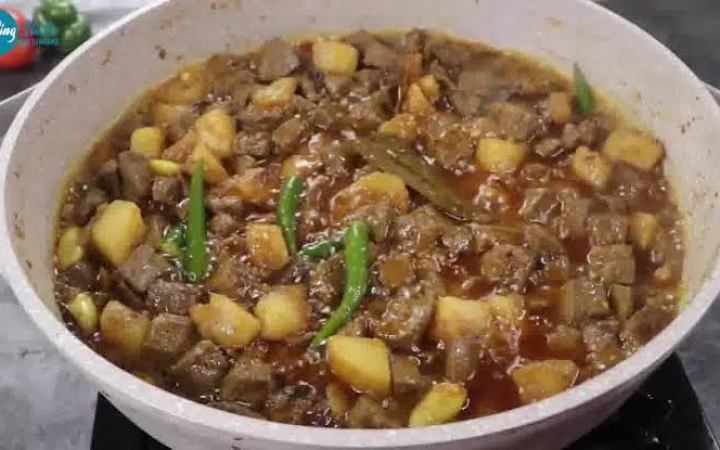জেনে নিন আলু দিয়ে কলিজা ভুনার সহজ রেসিপি