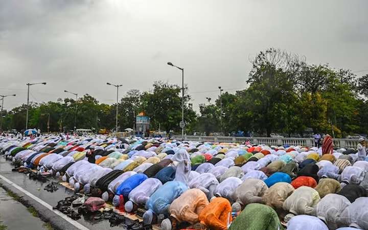 এবারের ঈদের জামাত কলকাতার রেড রোডে হচ্ছে না