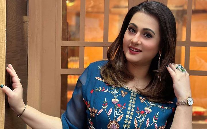 খলনায়িকার চরিত্রে অভিনয় করতে চান পূর্ণিমা