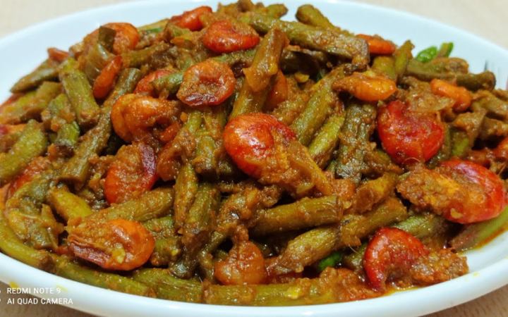 রেসিপি : সুস্বাদু লতি চিংড়ি