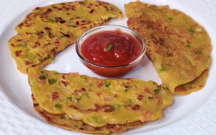 নাশতায় ঝটপট তৈরি করুন ওটস-সুজির চিলা