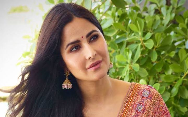 অবশেষে নীরবতা ভাঙলেন ক্যাটরিনা