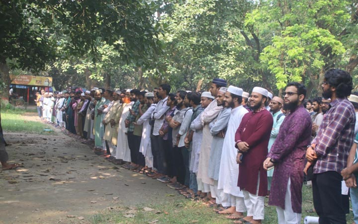 ইবিতে ইয়াহিয়া সিনওয়ারের গায়েবানা জানাজা অনুষ্ঠিত