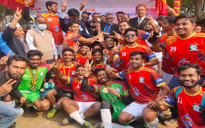 ইবির আন্তঃবিভাগ ফুটবলে চ্যাম্পিয়ন ইসলামের ইতিহাস বিভাগ