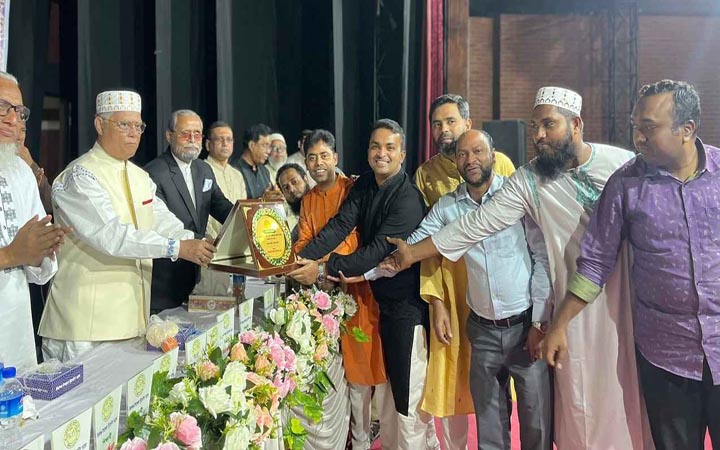 স্টুডেন্ট ওয়েবের ইফতার ও কৃতী শিক্ষার্থী সংবর্ধনা