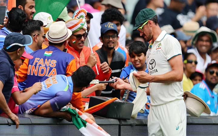 ভারত-অস্ট্রেলিয়ার টেস্টে রেকর্ড গড়লেন দর্শকরা