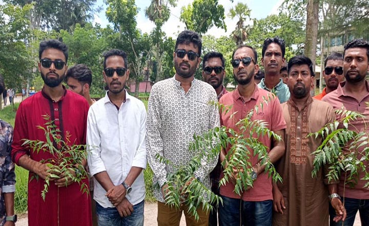 পিরোজপুরে ছাত্রদলের বৃক্ষরোপণ কর্মসূচি